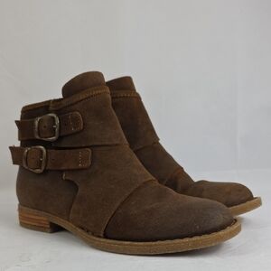 Born Moraga Distressed Brown Suede Women's Ankle Boots.